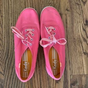 Keds size 8 pink shoes
